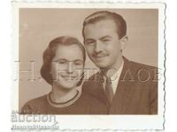 1941 МАЛКА СТАРА СНИМКА ЛОМ СЕМЕЙНА СНИМКА Е748