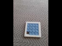 Un vechi joc de copii, stivuire țiglă, stivuire