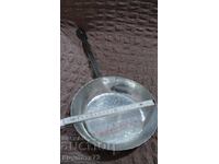 Бакърен тиган...