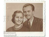 1941 ΜΙΚΡΗ ΠΑΛΙΑ ΦΩΤΟΓΡΑΦΙΑ ΛΟΜ ΟΙΚΟΓΕΝΕΙΑΚΟ ΠΟΡΤΡΕΤΟ Ε756