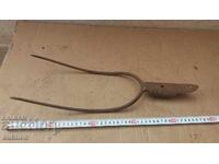 КОВАНА ВЪЗРОЖДЕНСКА ВИЛА - ИНСТРУМЕНТ