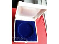 Кутия за 1 монета с диаметър 40 мм