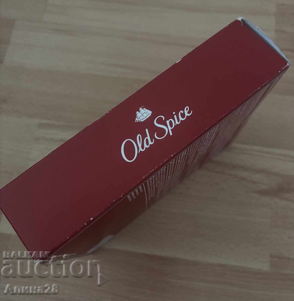 Komplekt Old Spice αφρόλουτρο + αποσμητικό στικ με τιμή € 5.00 | 9.78 BGN Komplekt Old Spice αφρόλουτρο + αποσμητικό στικ με τιμή € 5.00 | 9.78 BGN