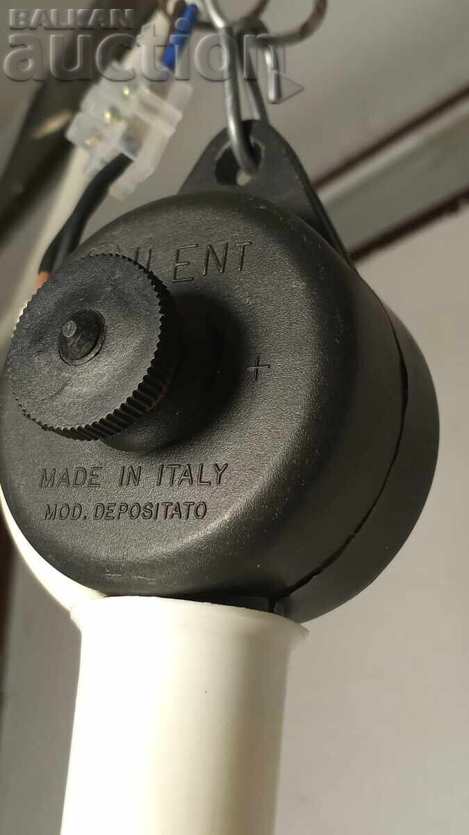 Metal Chandelier (Chandelier) with 4 Glasses - 6