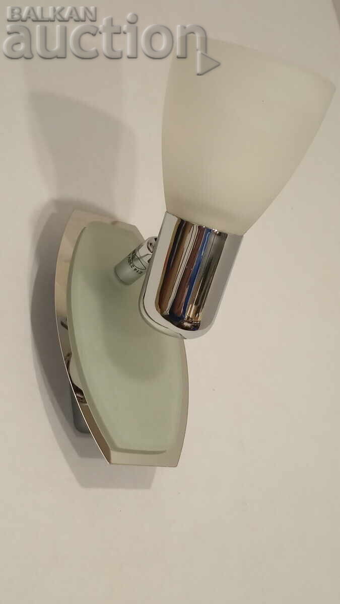 Livrarea Lampă de perete Nouă