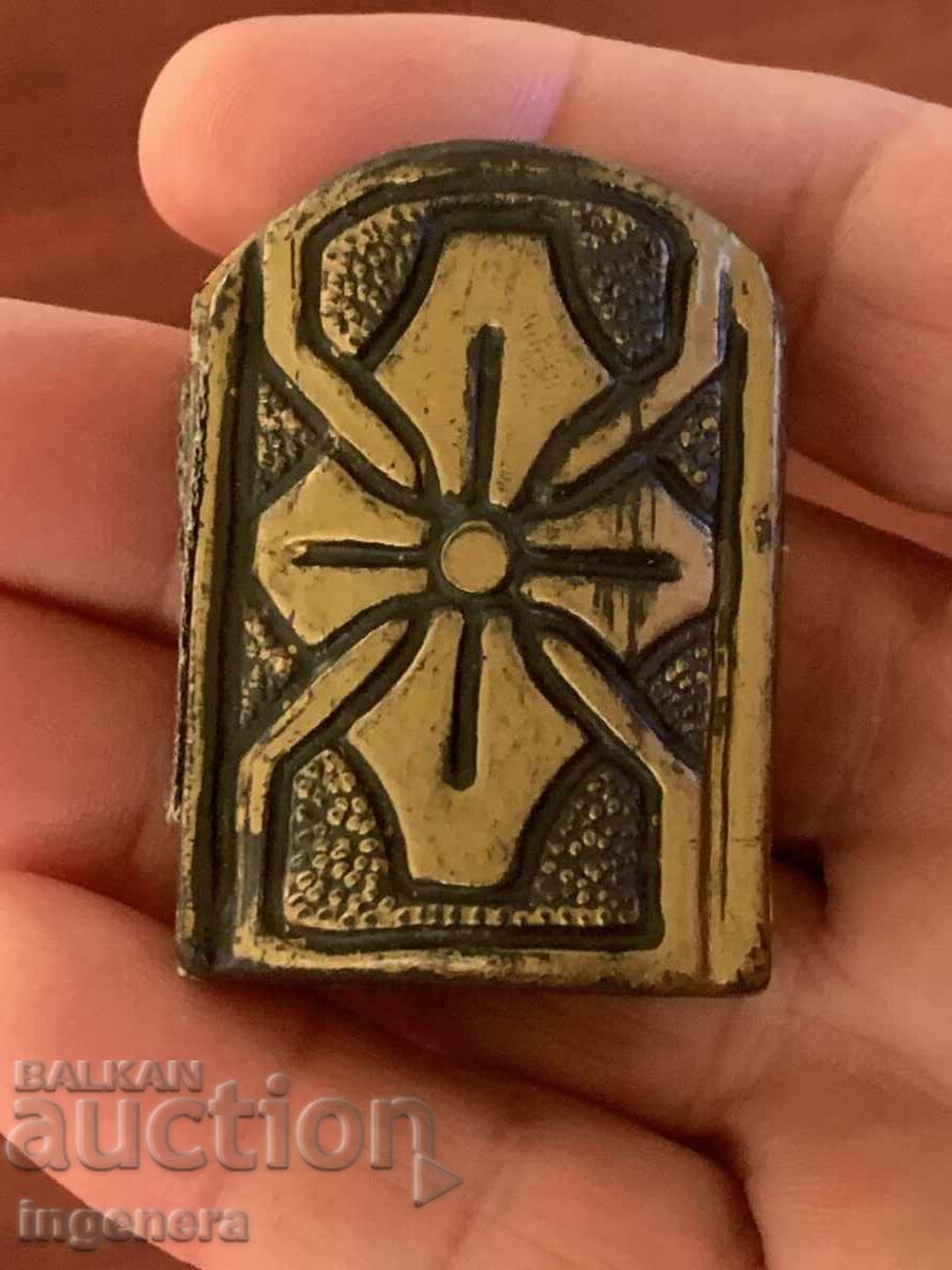 Livrarea ICONĂ DIPTIC MINI SCULPTURĂ ÎN LEMN