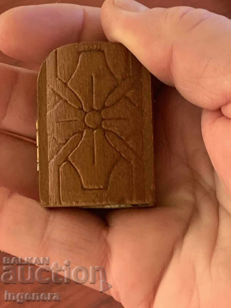 Delivery of ICON DIPTYCH MINI WOODCARVING Delivery of ICON DIPTYCH MINI WOODCARVING