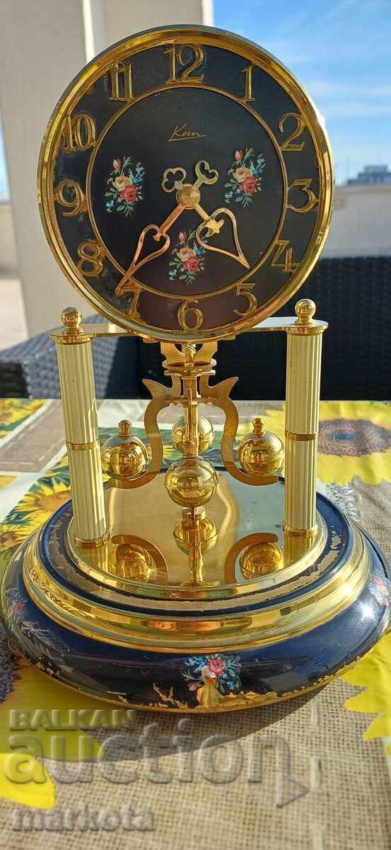 Каминен немски електромеханичен часовник -,,Kern"- Б.З.Ц. Каминен немски електромеханичен часовник -,,Kern"- Б.З.Ц.