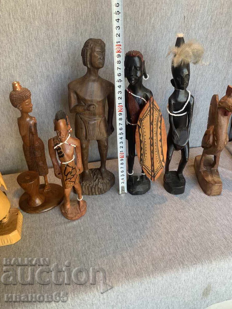 Large lot of wooden figures/statues - 6