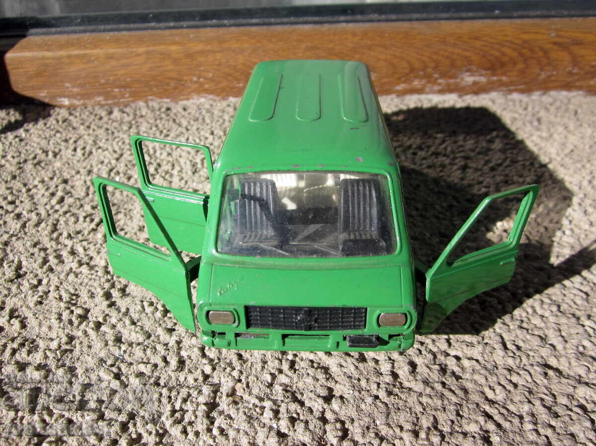 USSR СССР Руска Съветска играчка количка RAF 2203 Латвия