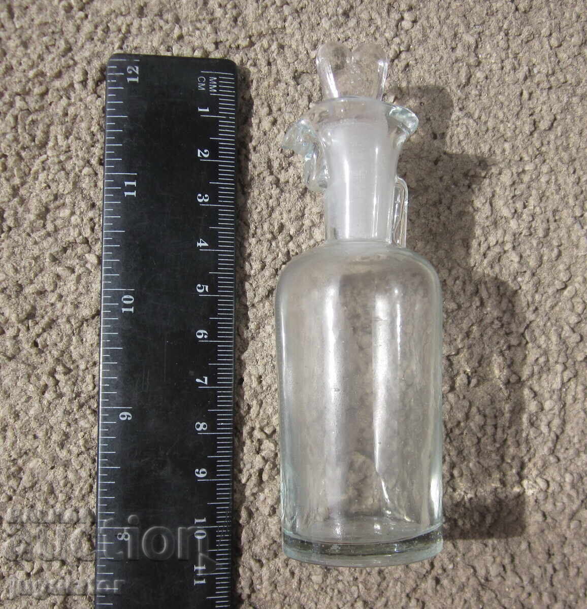 Sticlă farmaceutică germană veche L-H - 7 Sticlă farmaceutică germană veche L-H - 7