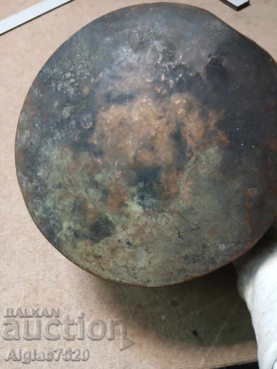 Παράδοση Μεγάλο χάλκινο καζάνι, κανάτα, δοχείο