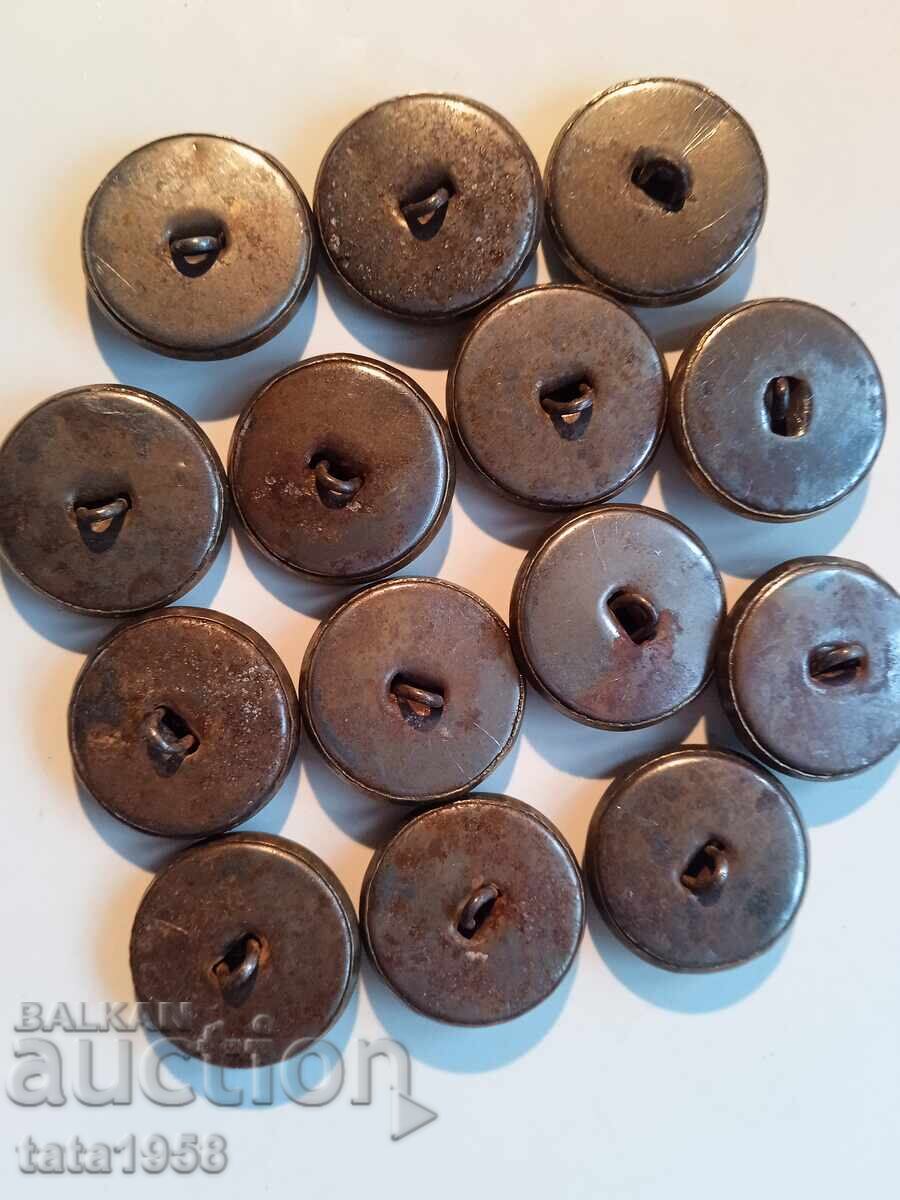 Nasture militar naval 23 mm Bulgaria, nasturi 14 buc cu preț € 44.00 | 86.06 BGN Nasture militar naval 23 mm Bulgaria, nasturi 14 buc cu preț € 44.00 | 86.06 BGN