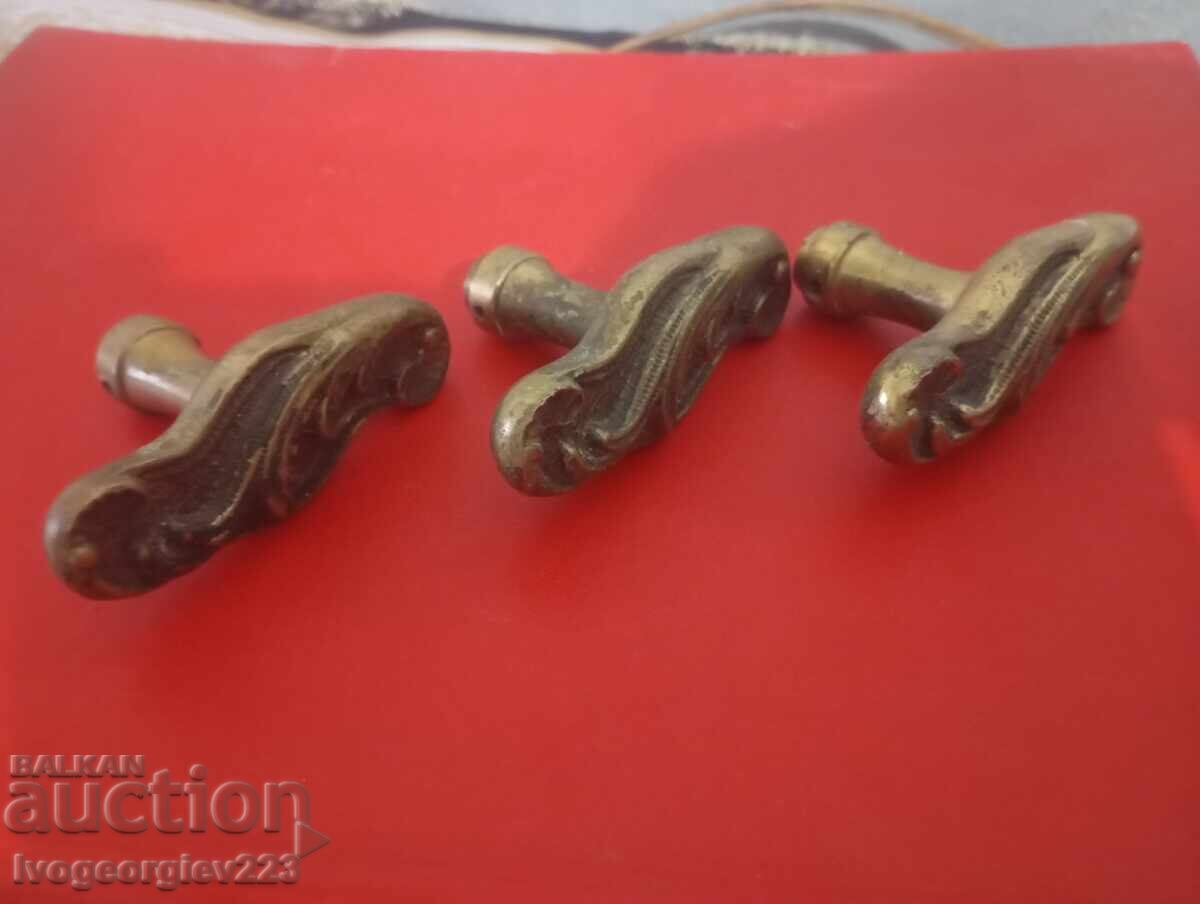 Τρία vintage πόμολα παραθύρου - 6 Τρία vintage πόμολα παραθύρου - 6