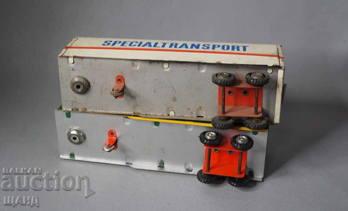 2 Παλιά Γερμανικά μεταλλικά παιχνίδια ρυμουλκούμενο για φορτηγό - 5