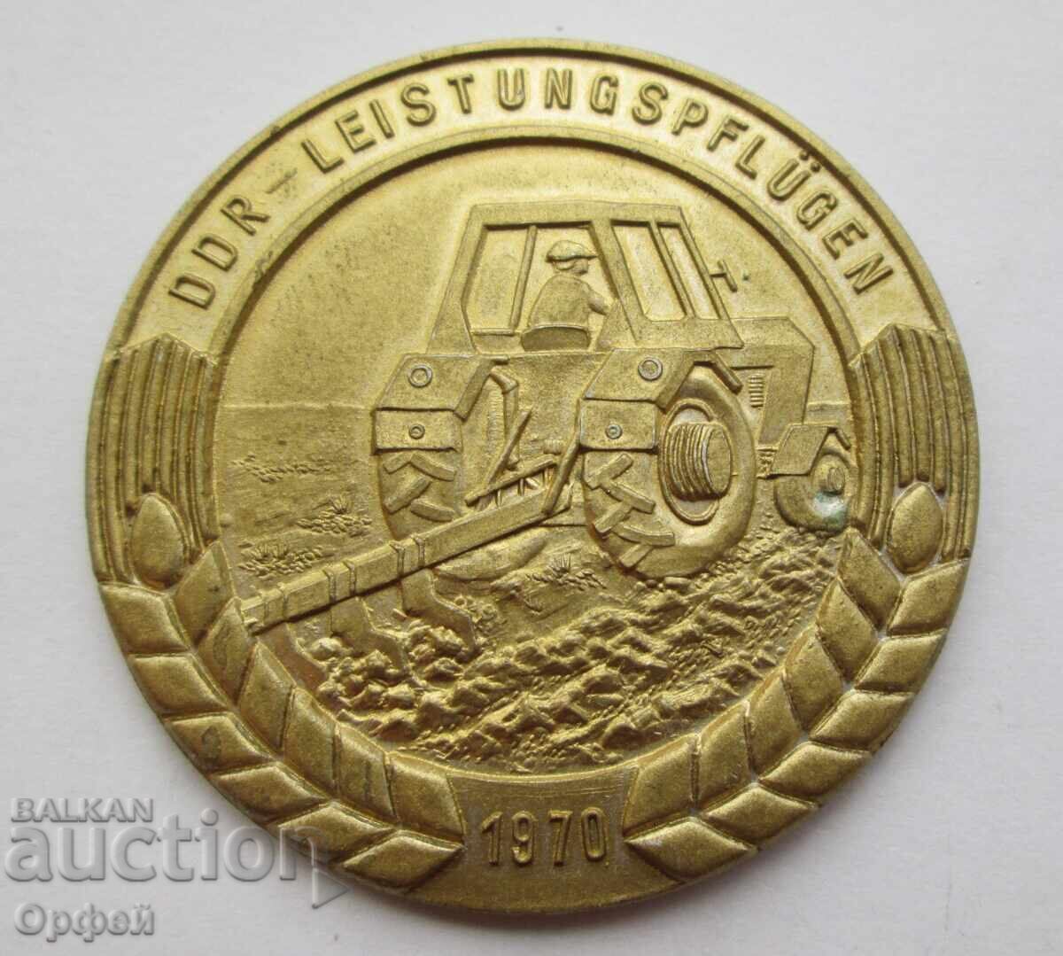 Vechi medalion/plachetă agricolă de masă RDG socialistă 1970