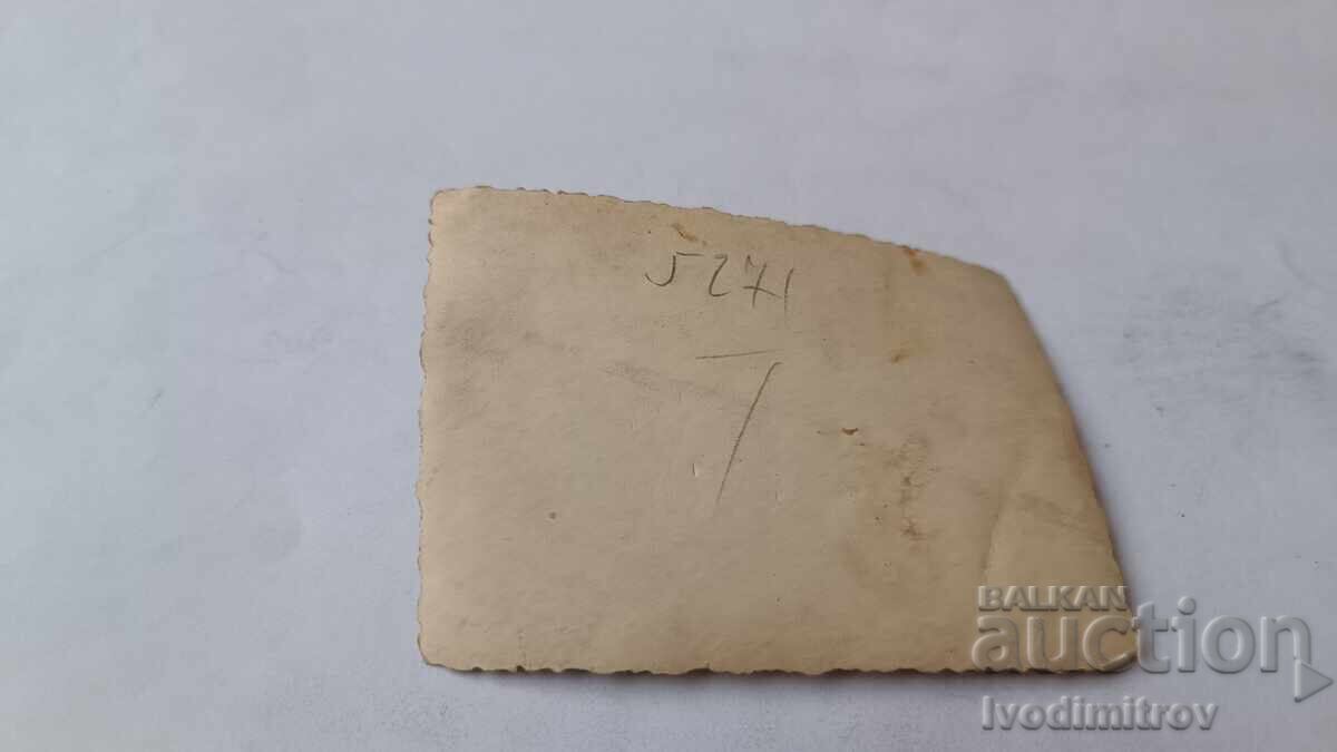 Снимка София Мъж на разходка с цена € 0.94 | 1.84 лв. Снимка София Мъж на разходка с цена € 0.94 | 1.84 лв.