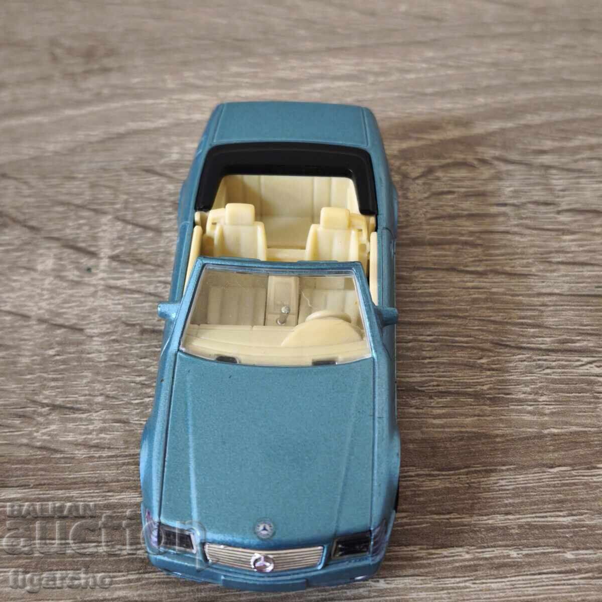 Cărucior Mercedes Burago