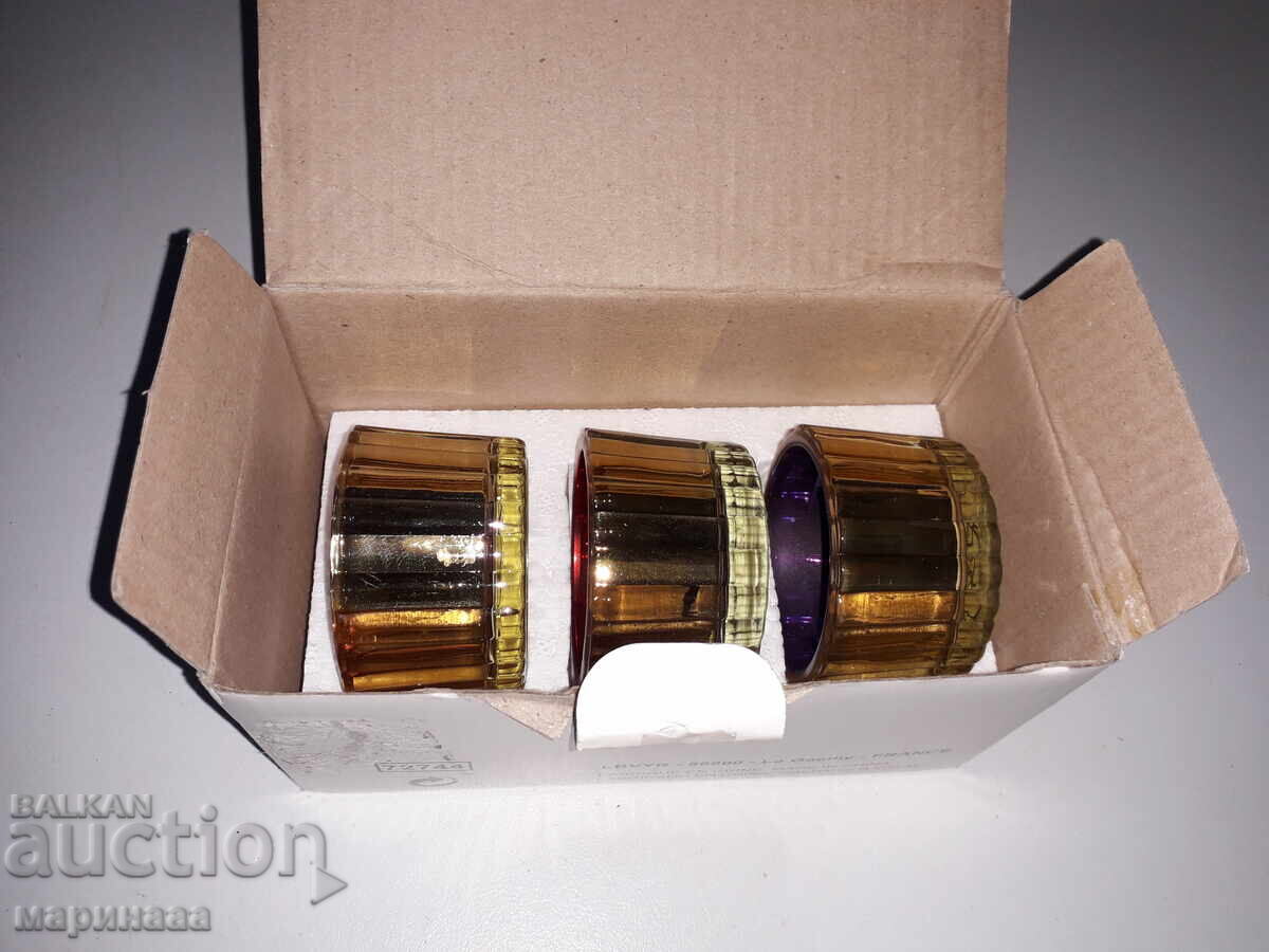 Livrarea SET DE LUMÂNĂRI. STICLĂ