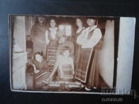 Стара снимка