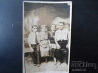 Fotografie veche, Amintire de la târgul din 1943, Rodnevo