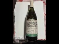 Πωλείται παλαιό μπουκάλι κρασί