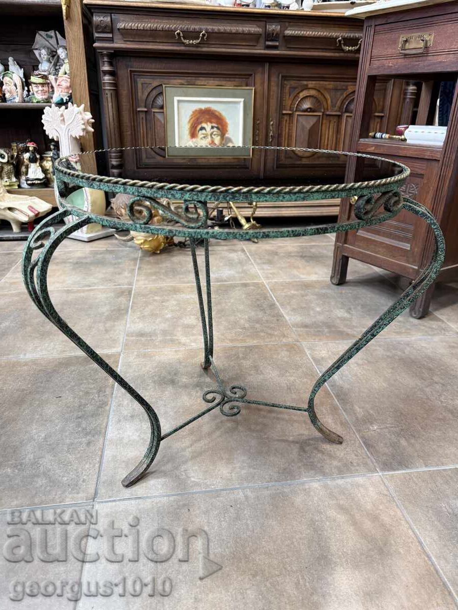 Βοηθητικό τραπεζάκι №7809 με τιμή € 55.00 | 107.57 BGN Βοηθητικό τραπεζάκι №7809 με τιμή € 55.00 | 107.57 BGN