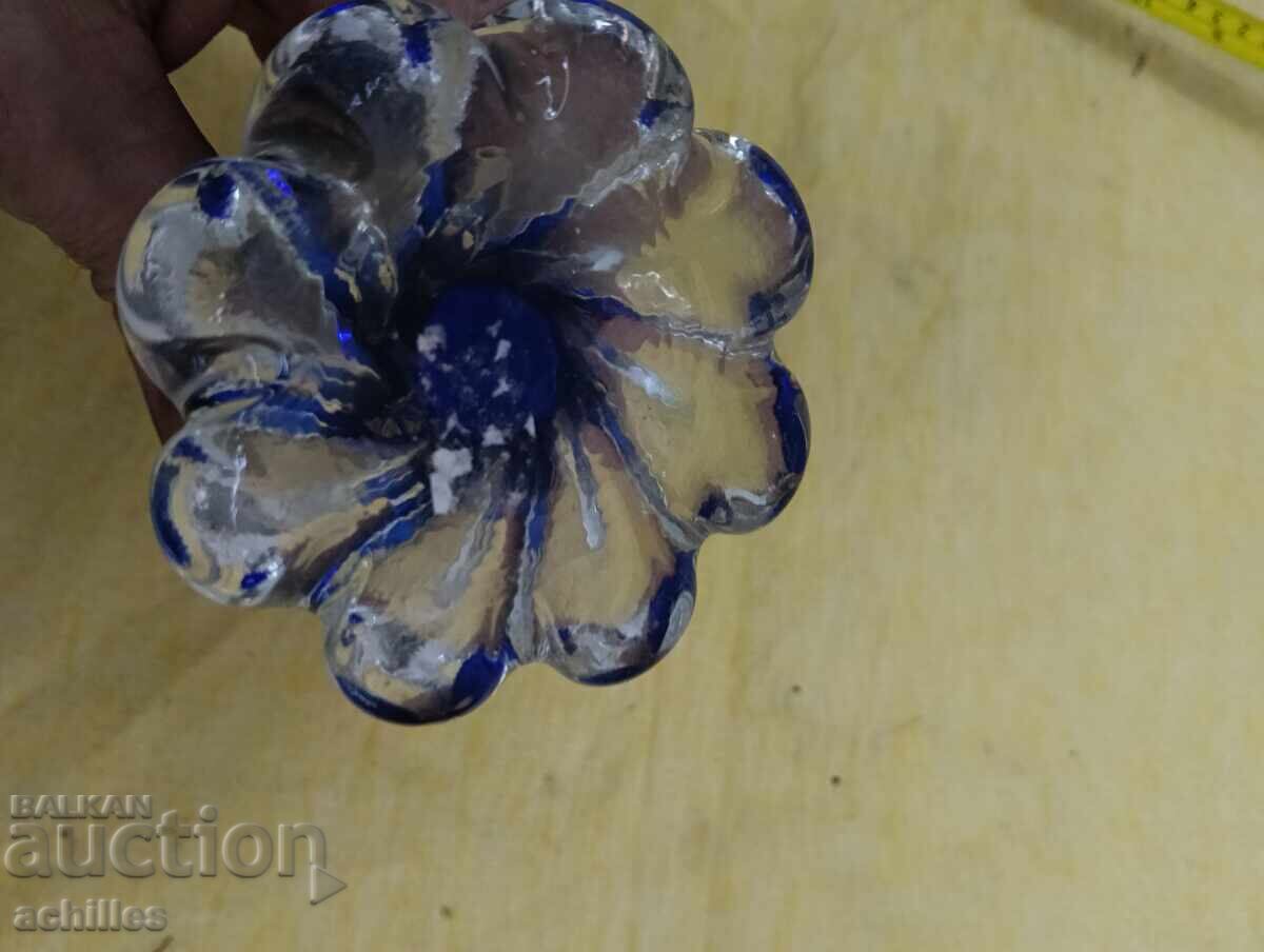 Аукцион Красива синя ваза