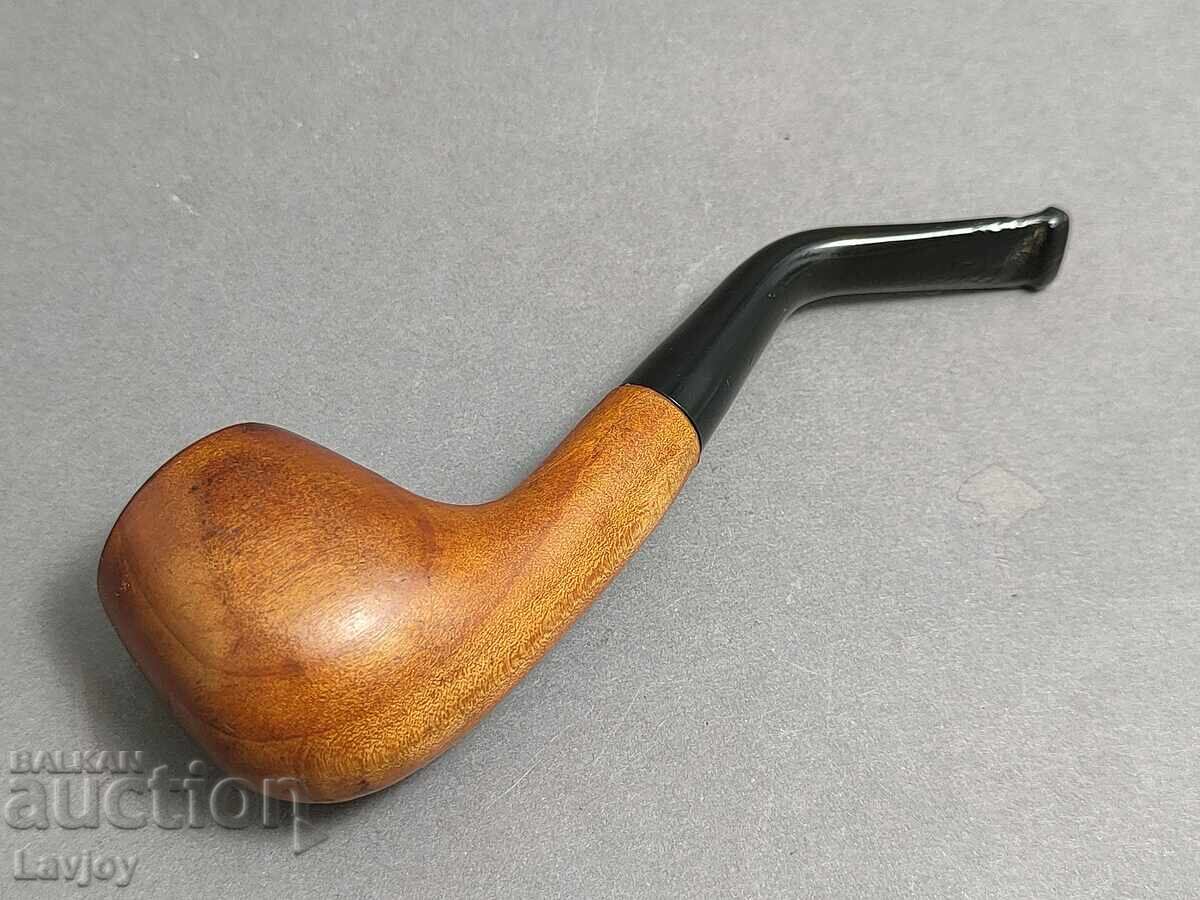 Ένας παλιός σωλήνας