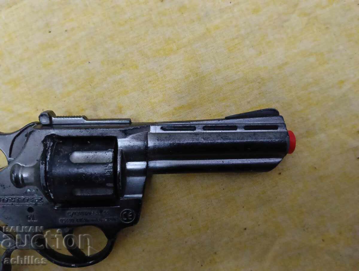 Spanish pistol with a cap - 6