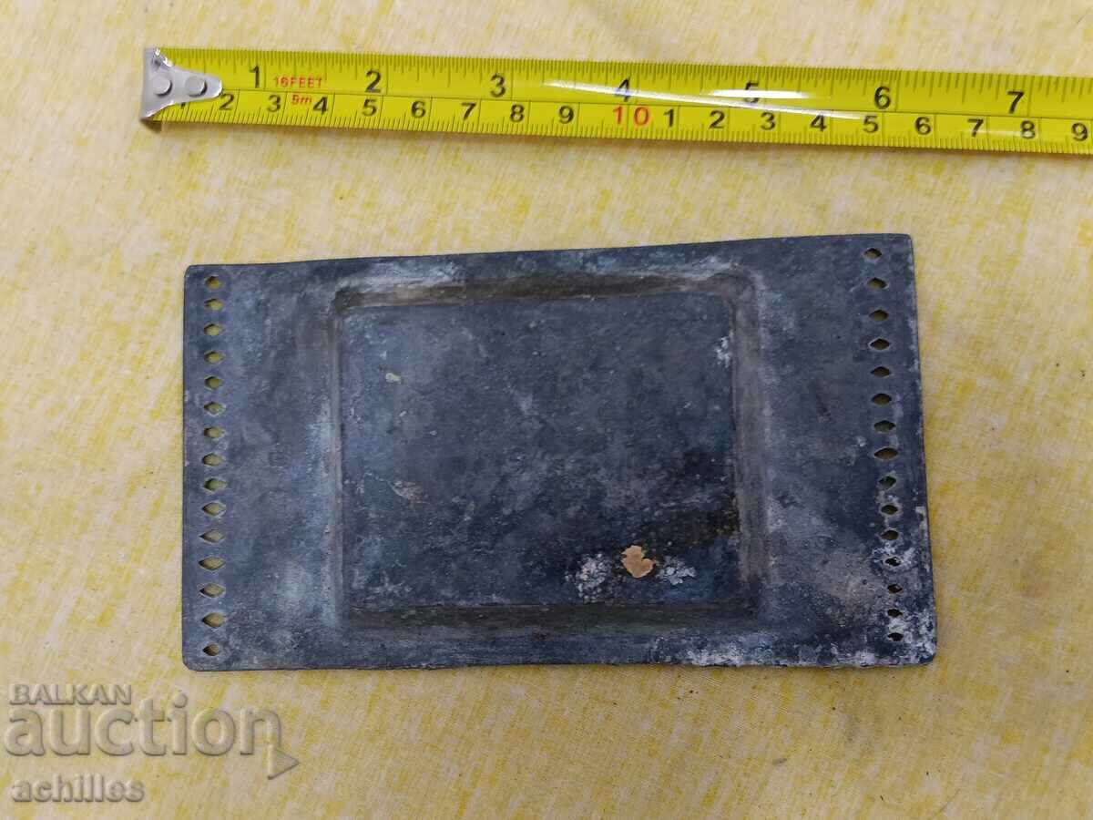 Licitație Scrumieră