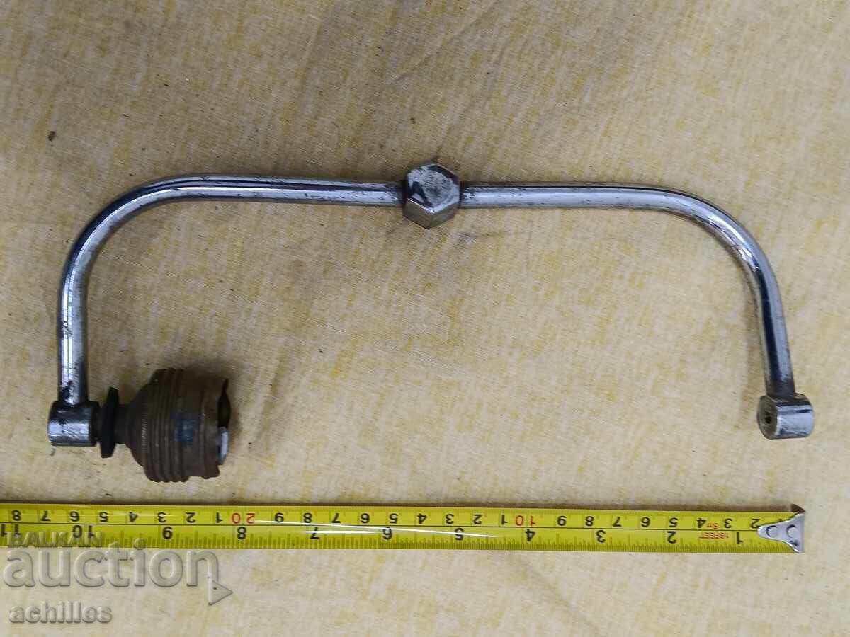 Parte dintr-o lampă veche cu preț € 3.00 | 5.87 BGN