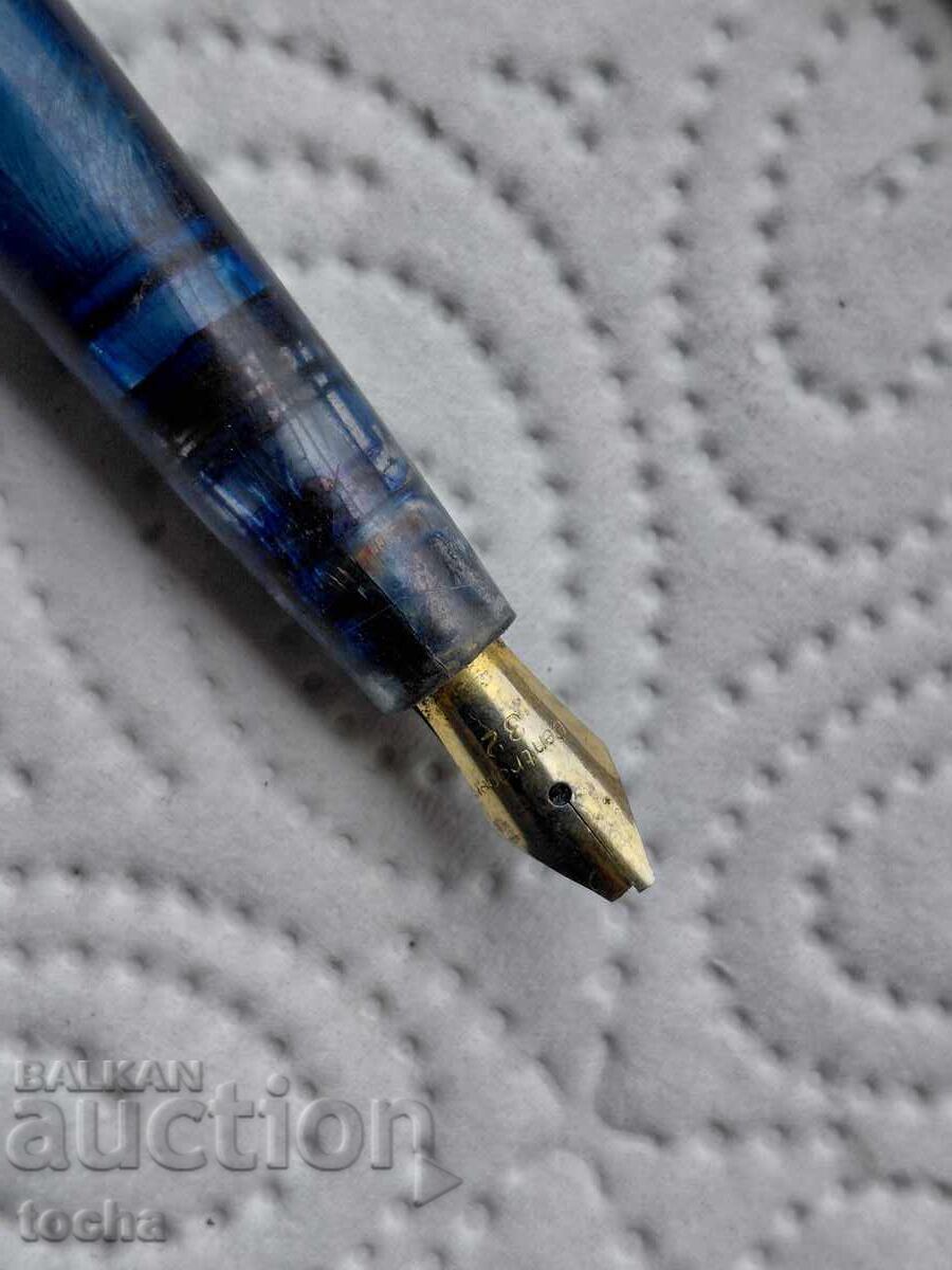 Old pen, Hero 221. BZC - 5 Old pen, Hero 221. BZC - 5