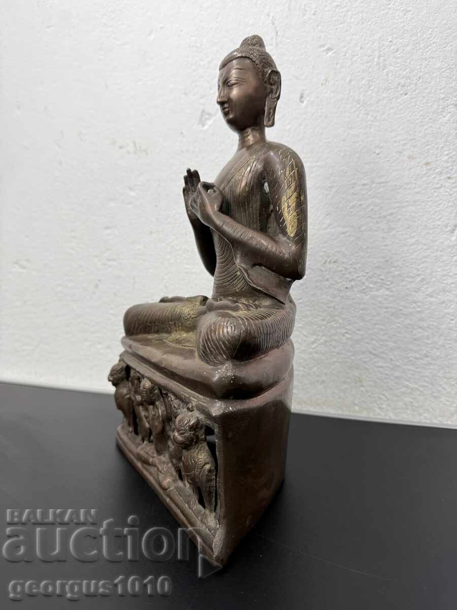 Азиатска бронзова скулптура Буда №7811 с цена € 270.00 | 528.07 лв.