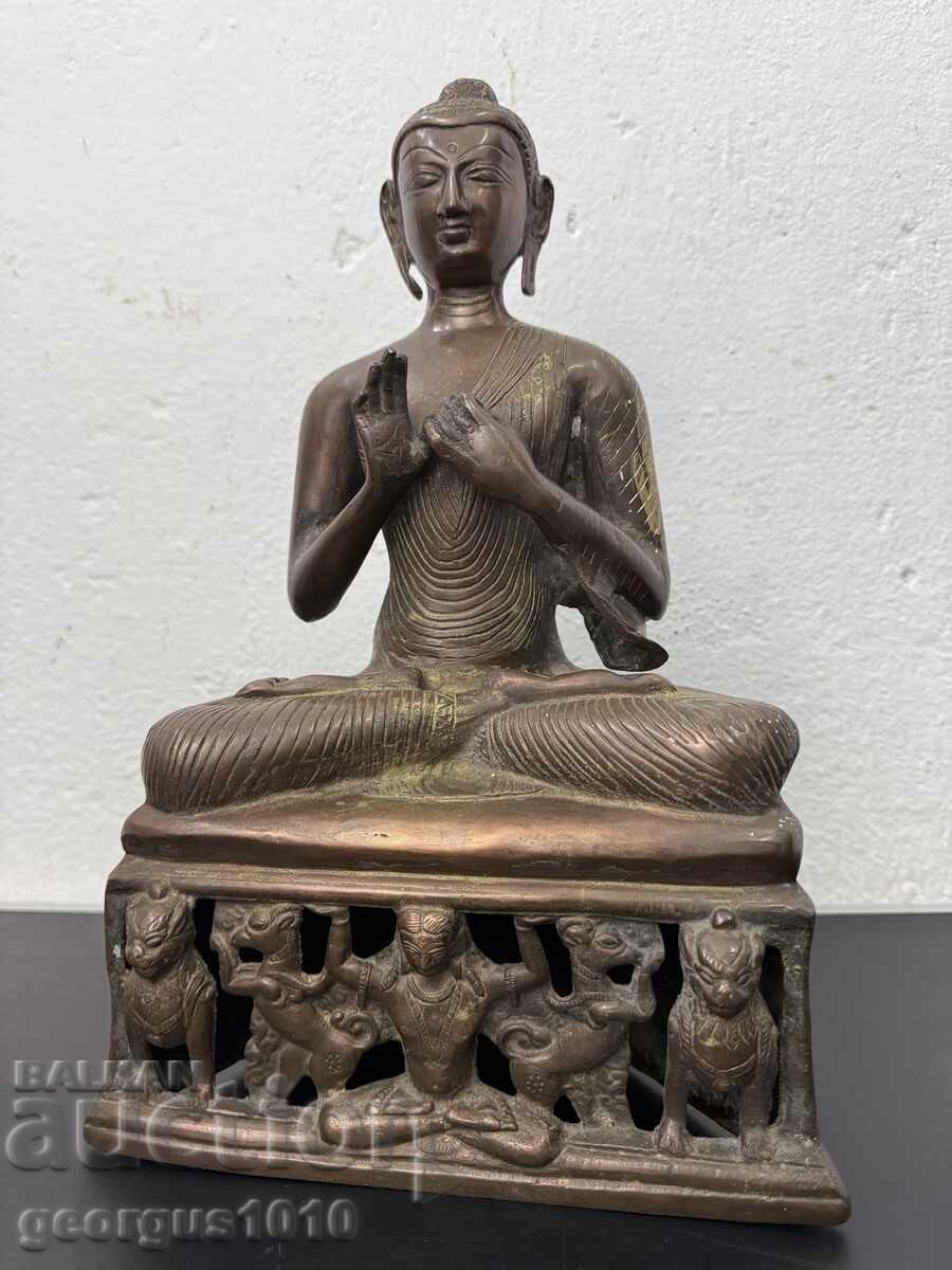 Аукцион Азиатска бронзова скулптура Буда №7811