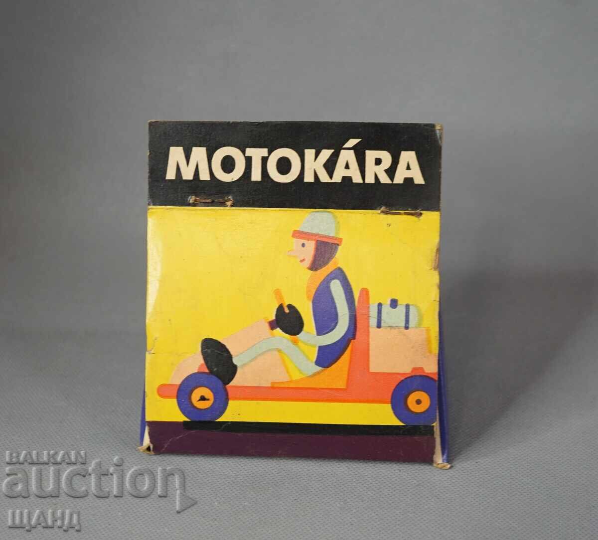 SMER Cutie veche de carton pentru o jucărie kart cehă