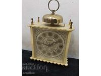 Ceas deșteptător nefuncțional