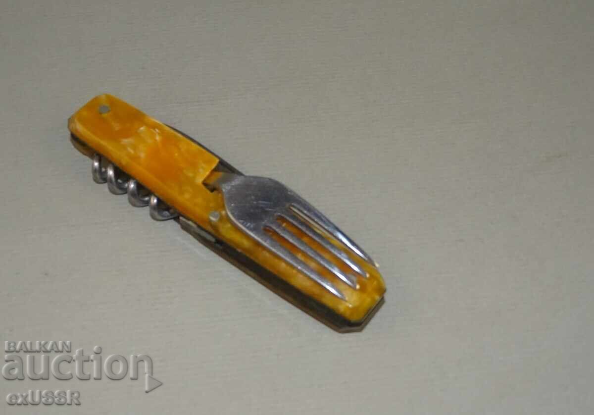 Παλιό τουριστικό σουγιά μαχαίρι μαχαιράκι ΠΕΤΚΟ ΔΕΝΕΒ κίτρινο με τιμή € 13.00 | 25.43 BGN