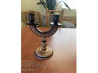 СВЕЩНИК СТАРИНЕН ДЪРВОРЕЗБА РИСУНЪК ПИРОГРАФ ДВОЙКА