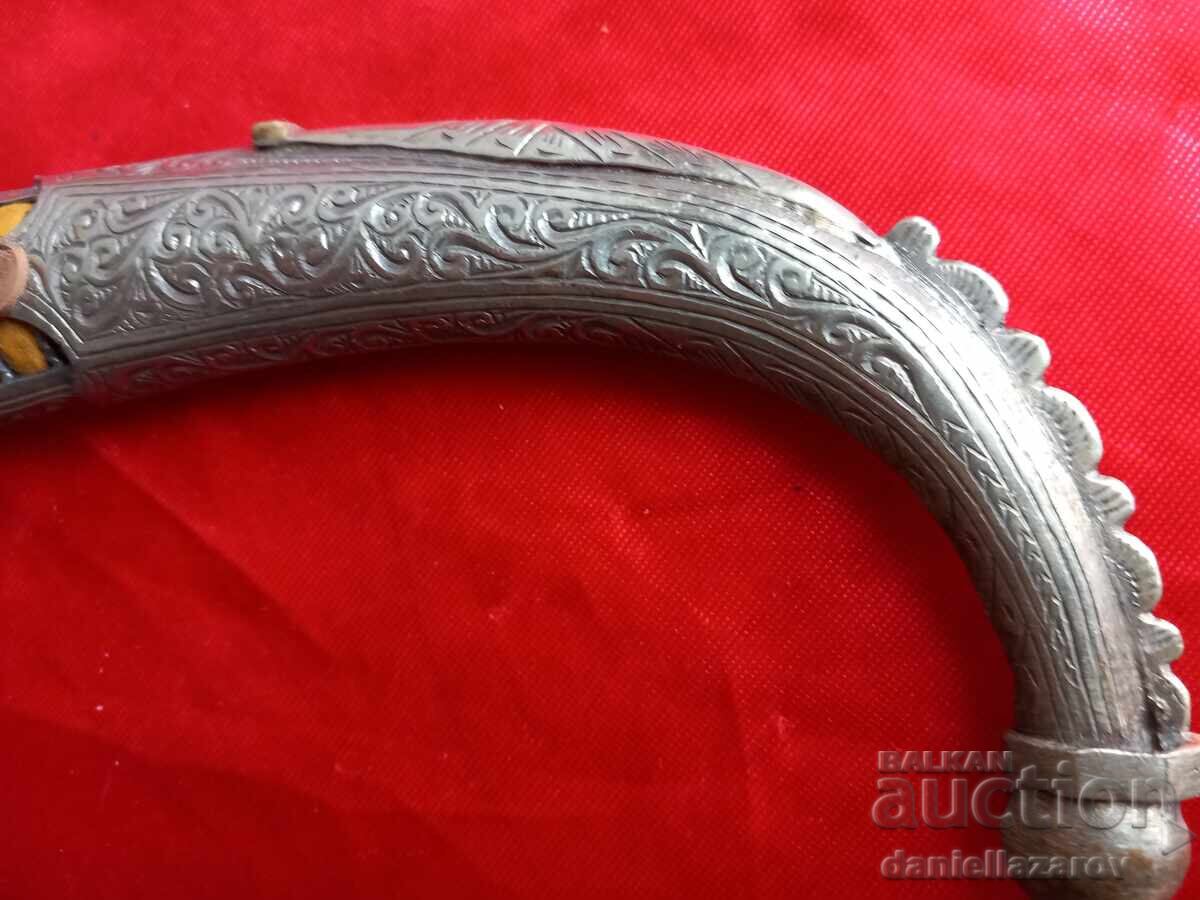 Delivery of Large Silver Moroccan Koumaya. Khanjar Dagger Delivery of Large Silver Moroccan Koumaya. Khanjar Dagger