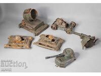 Лот части за Стара Немска метална механична играчка танк фар