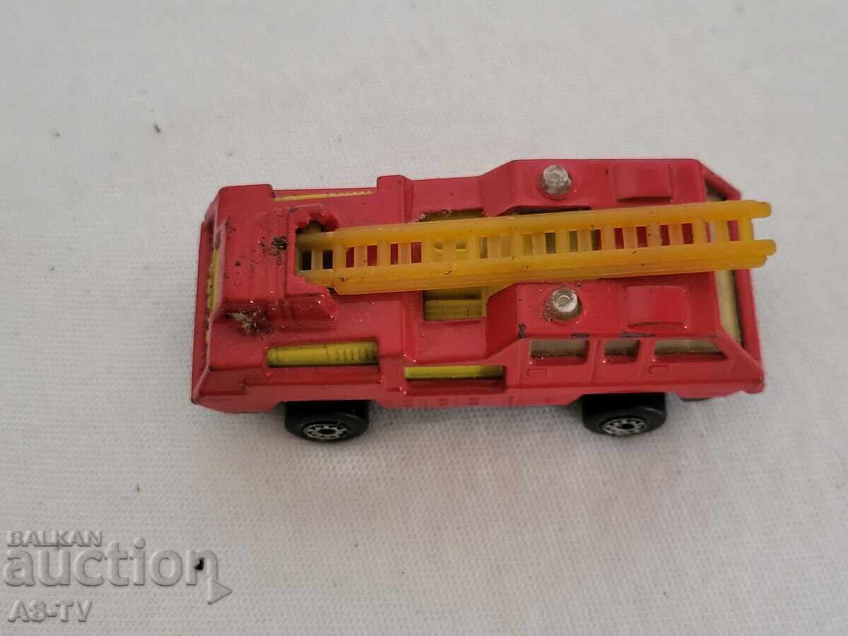 Метална количка Matchbox с цена € 20.00 | 39.12 лв. Метална количка Matchbox с цена € 20.00 | 39.12 лв.