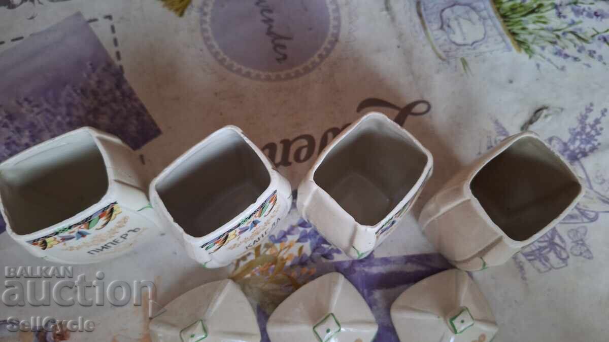Доставка на ✅ПОРЦЕЛАНОВИ БУРКАНИ ЗА ПОДПРАВКИ ОТ ПРЕДИ 1950 Г.❗