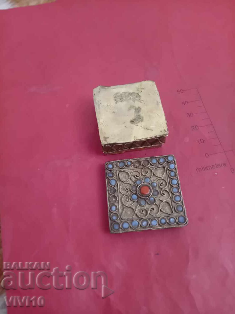 Аукцион Старинна кутийка за бижута,карнеол Аукцион Старинна кутийка за бижута,карнеол