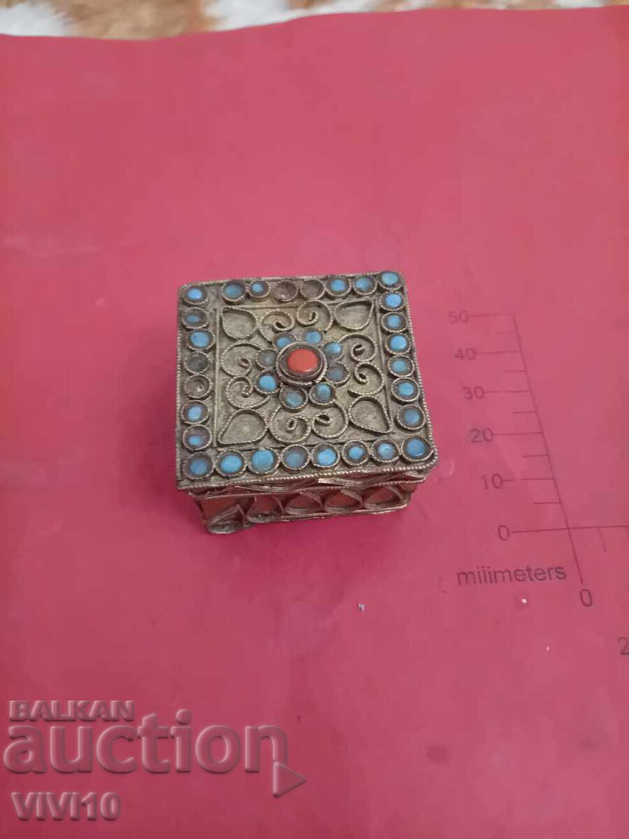 Старинна кутийка за бижута,карнеол Старинна кутийка за бижута,карнеол