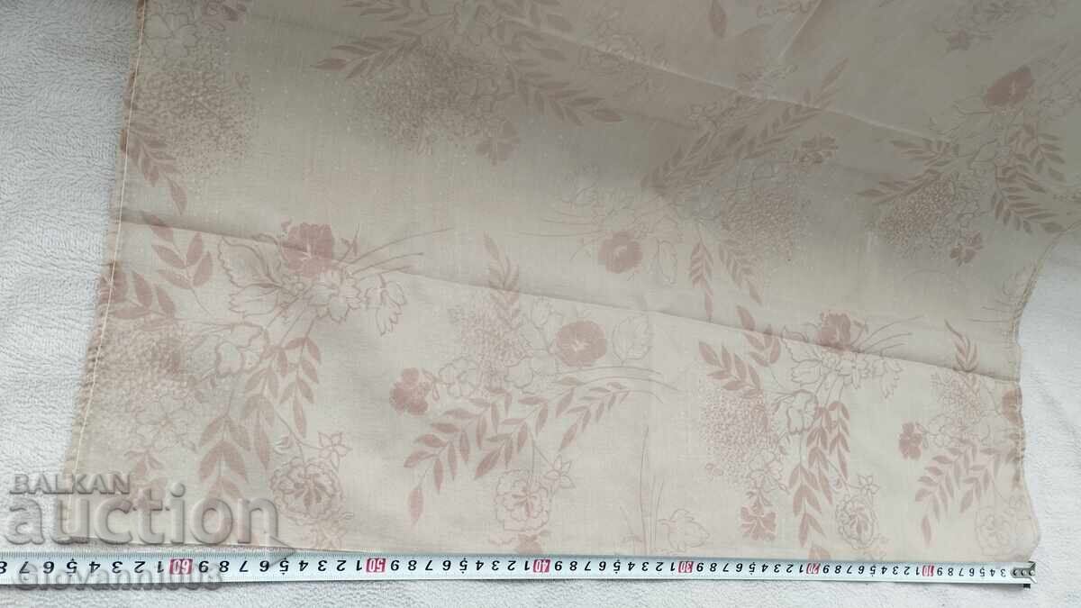 Κασκόλ κεφαλής 60 με τιμή € 4.00 | 7.82 BGN Κασκόλ κεφαλής 60 με τιμή € 4.00 | 7.82 BGN