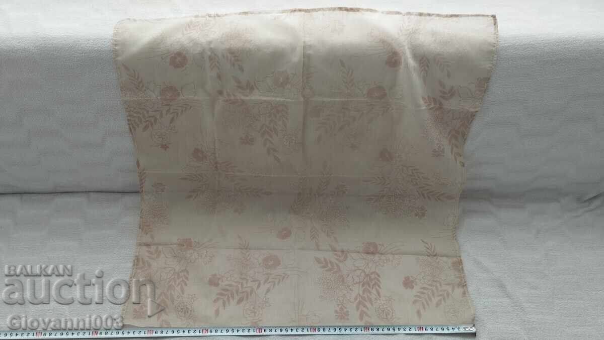 Δημοπρασία Κασκόλ κεφαλής 60 Δημοπρασία Κασκόλ κεφαλής 60