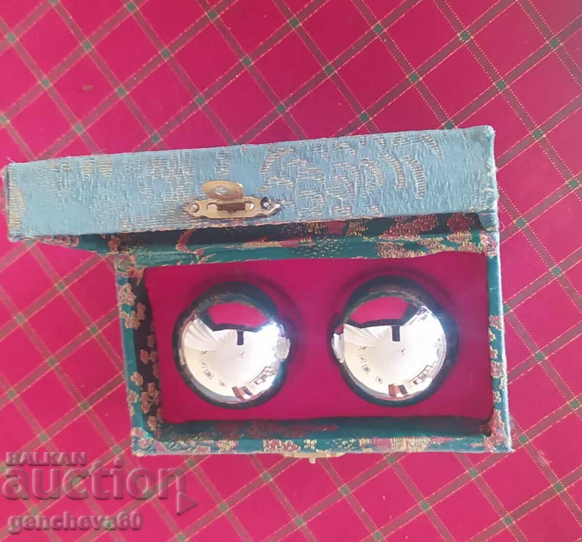 Αντίκες κινέζικες μπάλες χαλάρωσης Μπαοντίνγκ