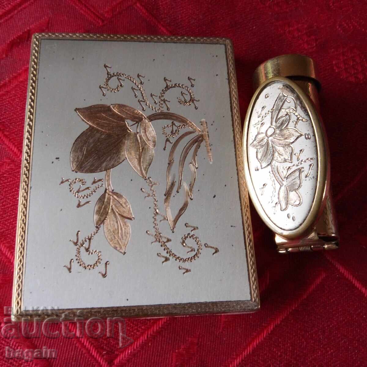 Уникален френски комплект.