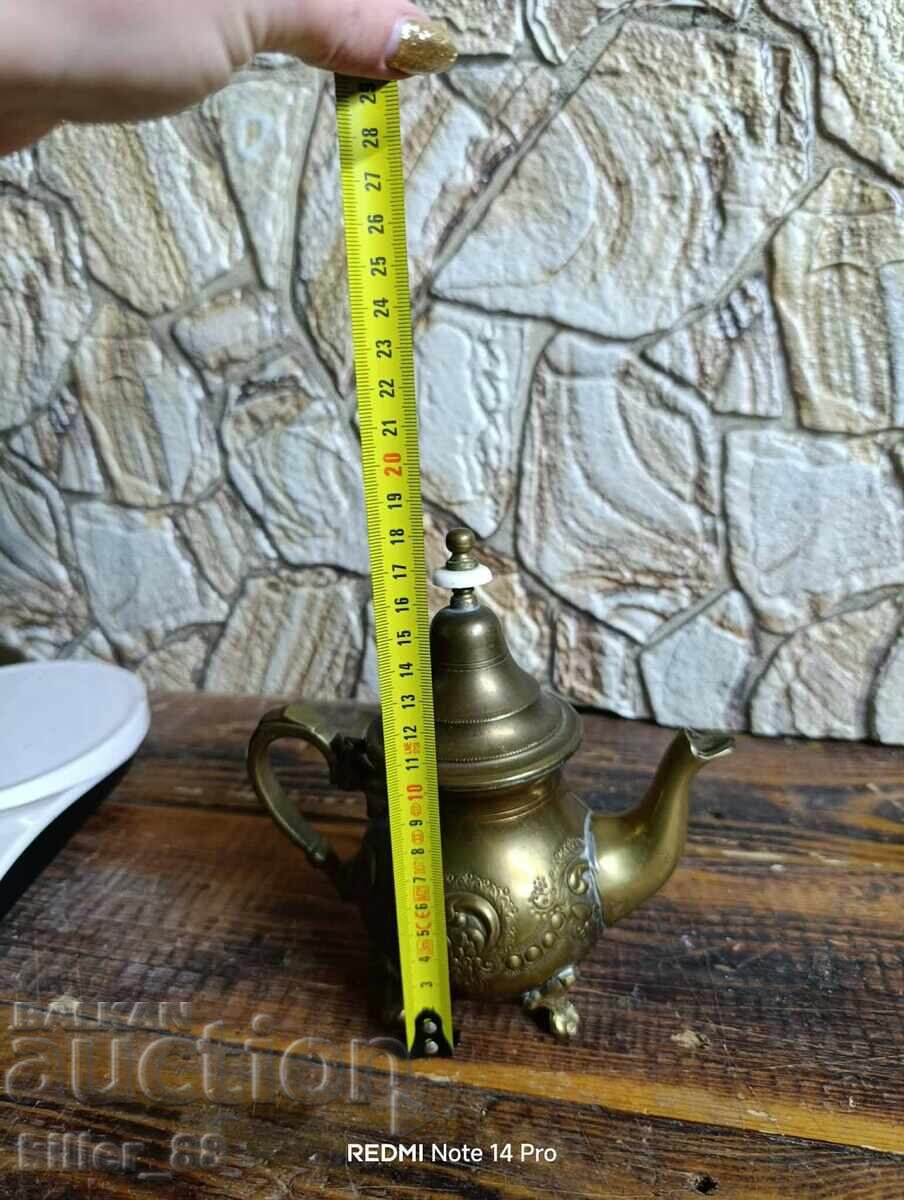 Αραβικό τσαγιερό με τιμή € 25.00 | 48.90 BGN